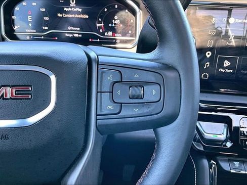 Used 2025 GMC Sierra 2500 AT4X AWD/4WD image 12