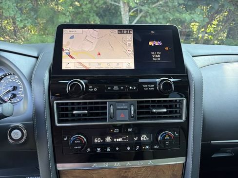 Used 2022 Nissan Armada SL w/ Captain's Chairs Package AWD/4WD image 32