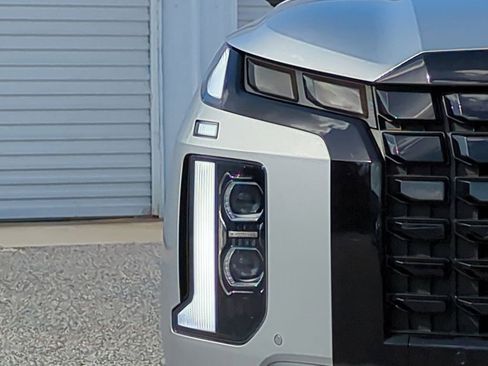 Used 2025 Hyundai Palisade Limited image 10