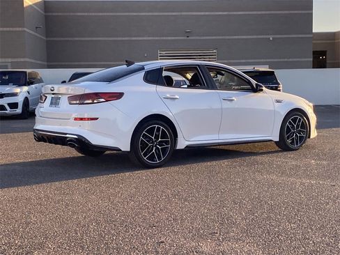 Used 2020 Kia Optima SE image 27