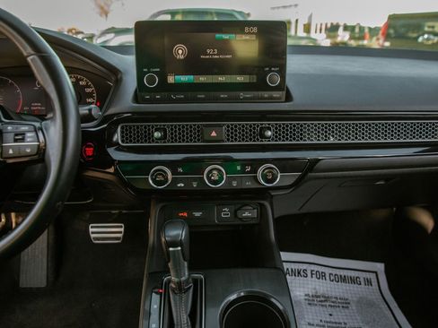 Used 2022 Honda Civic Sport image 15