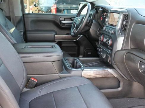 Used 2022 Chevrolet Silverado 1500 LTZ w/ LTZ Convenience Package II RWD image 18