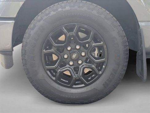 Used 2025 Ford F150 Lariat w/ Bed Utility Package AWD/4WD image 23