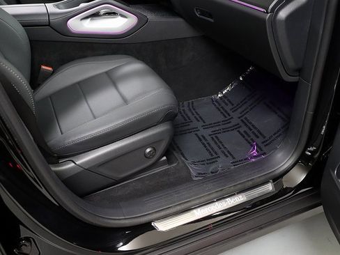 Certified 2025 Mercedes-Benz GLE 350 4MATIC image 38