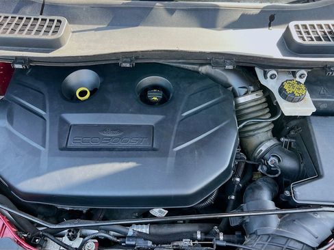 Used 2017 Ford Escape Titanium AWD/4WD image 33