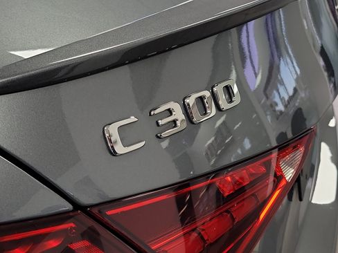Used 2024 Mercedes-Benz C 300 Sedan image 7