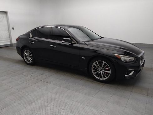 Used 2018 INFINITI Q50 Luxe w/ Essential Package (3.0T Luxe) AWD/4WD image 11