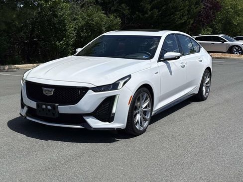 Used 2024 Cadillac CT5 V w/ Premium Package RWD image 21