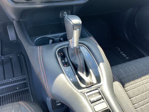 Used 2025 Honda HR-V Sport image 23