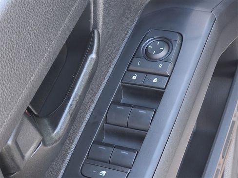 New 2026 Toyota Tacoma SR5 image 18