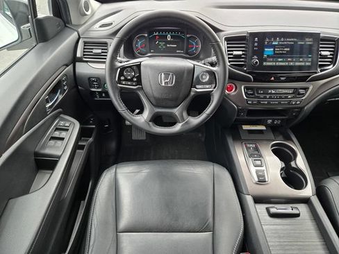Used 2021 Honda Pilot Special Edition image 11