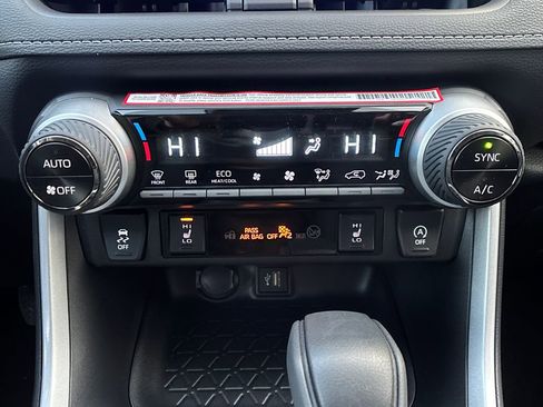 New 2025 Toyota RAV4 XLE w/ Convenience Package image 17