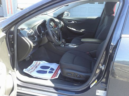 Used 2022 Chevrolet Malibu LT image 14