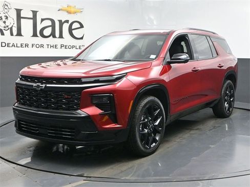 New 2026 Chevrolet Traverse RS w/ LPO, Floor Liner Package image 13