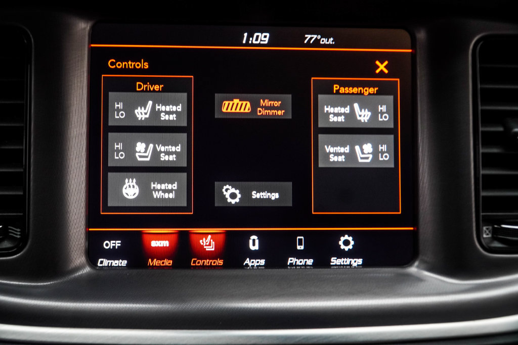Used 2022 Dodge Charger SXT w/ Plus Group RWD image 28