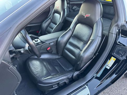 Used 2010 Chevrolet Corvette Coupe w/ Preferred Equipment Group image 23