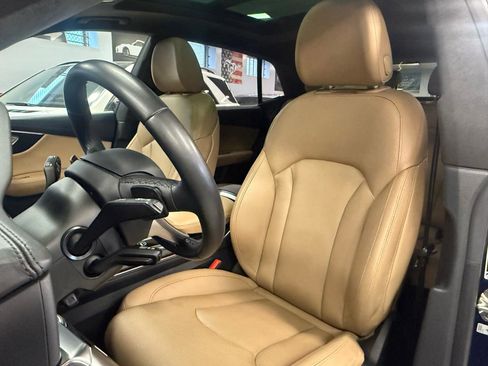 Used 2022 Audi Q8 Prestige w/ Prestige Package AWD/4WD image 28
