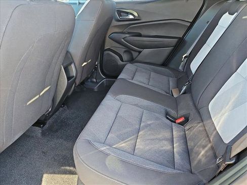 Used 2024 Chevrolet Trax LS image 17