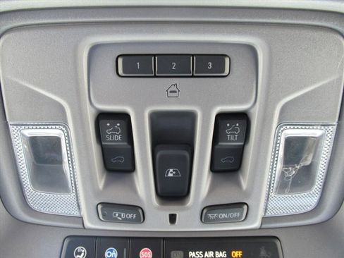 Used 2024 GMC Sierra 1500 Denali w/ Denali Reserve Package AWD/4WD image 30