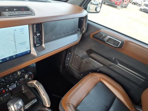 Certified 2024 Ford Bronco Outer Banks image 25