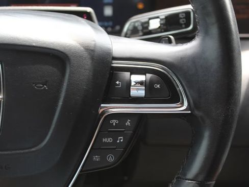 Certified 2023 Lincoln Navigator Black Label AWD/4WD image 18