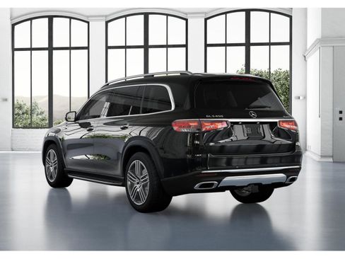 New 2026 Mercedes-Benz GLS 450 4MATIC image 29