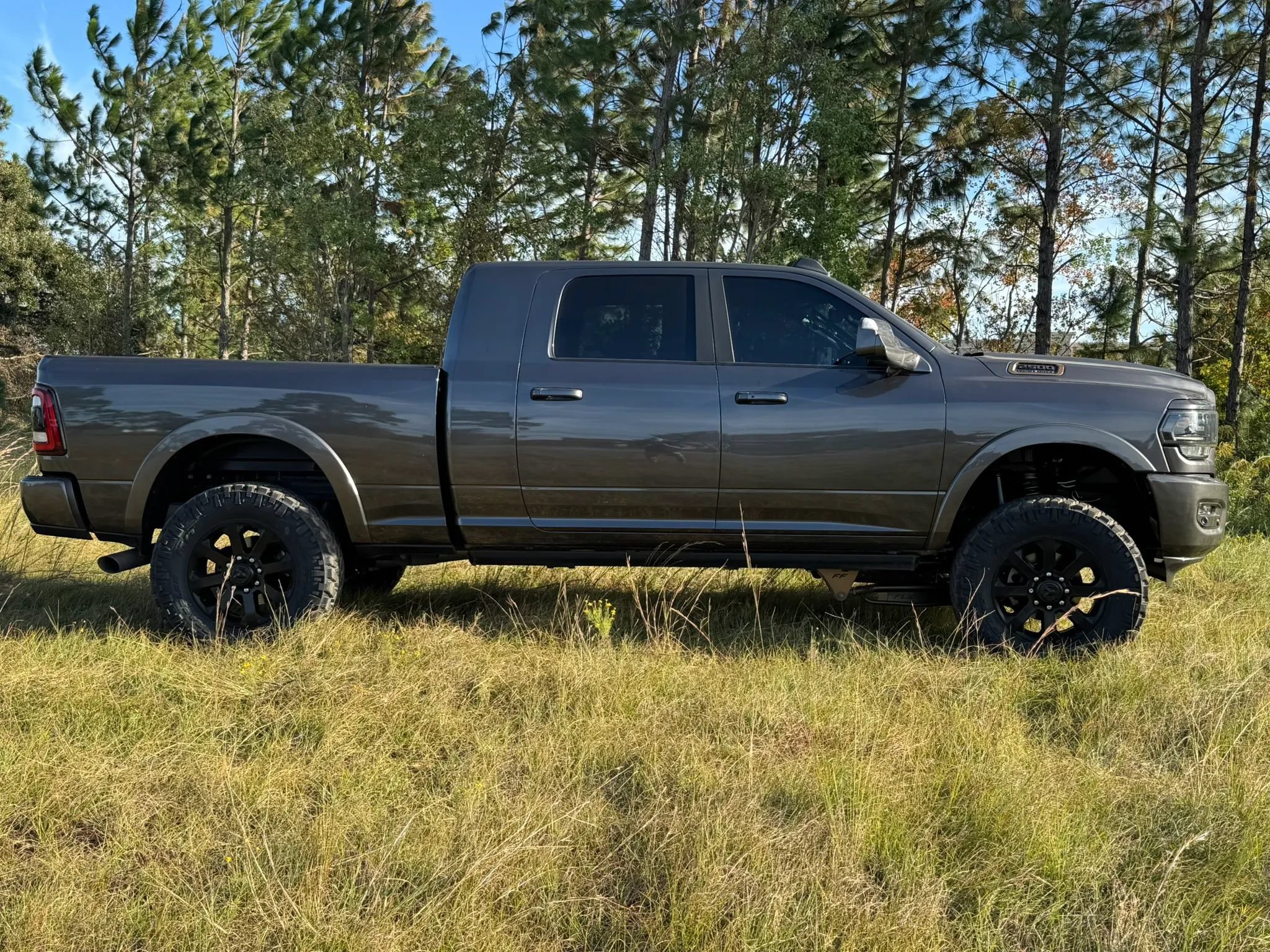 Used 2021 RAM 2500 Limited AWD/4WD image 9