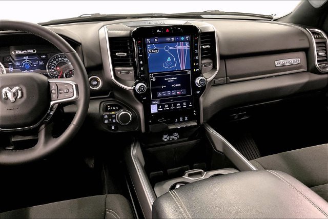 Used 2025 RAM 1500 Big Horn AWD/4WD image 7