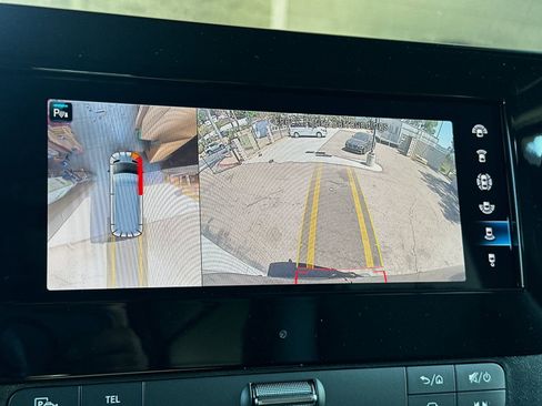 Used 2024 Mercedes-Benz Sprinter 144 Cargo image 20