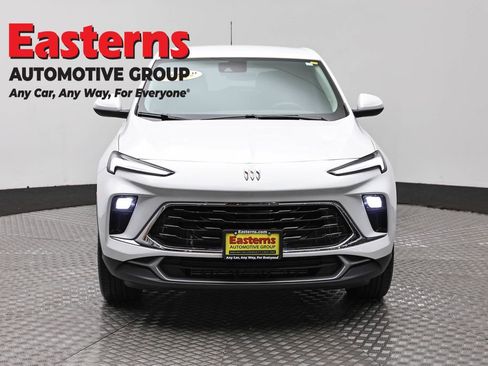 Used 2025 Buick Encore GX Preferred FWD image 2