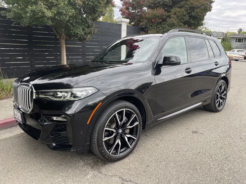 Used 2019 BMW X7 xDrive40i w/ Premium Package AWD/4WD image 7