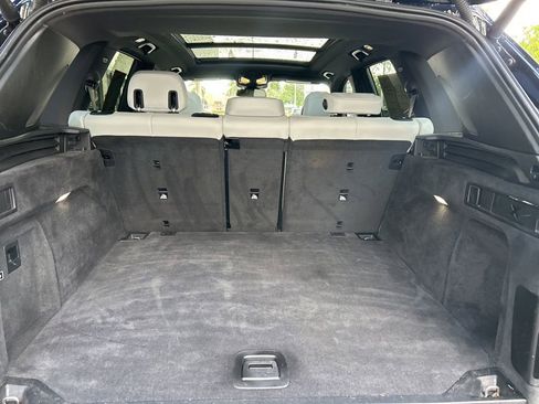 Used 2024 BMW X5 sDrive40i w/ M Sport Package image 42