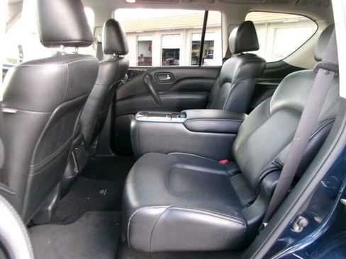 Used 2021 INFINITI QX80 Luxe image 13