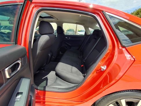 Used 2022 Honda Civic EX image 29