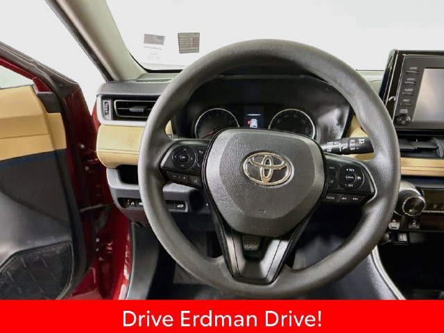 Certified 2019 Toyota RAV4 XLE w/ Convenience Package FWD image 11