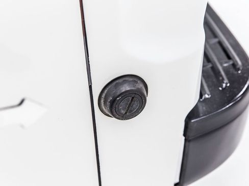 Used 2020 Nissan NV 2500 SV RWD image 40