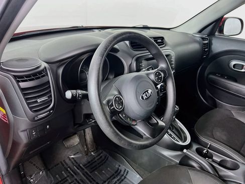 Used 2019 Kia Soul w/ Convenience Package FWD image 8