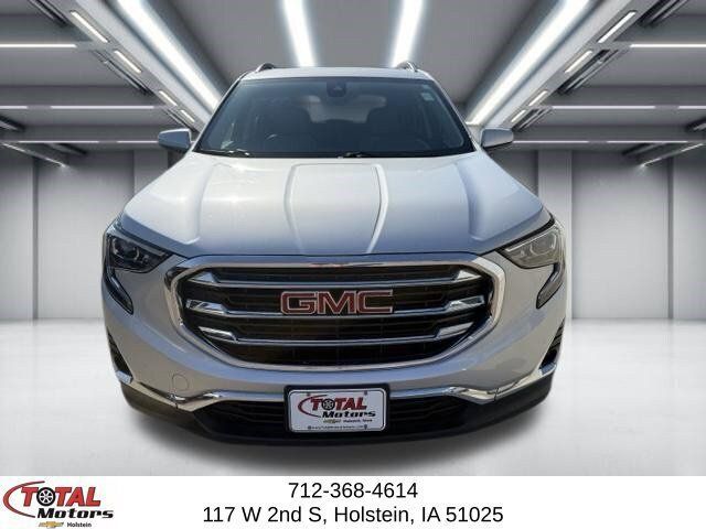 Used 2020 GMC Terrain SLT w/ Preferred Package AWD/4WD image 3