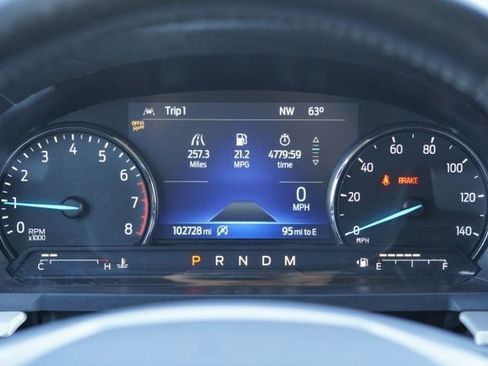 Used 2020 Ford Explorer XLT w/ Equipment Group 202A image 18