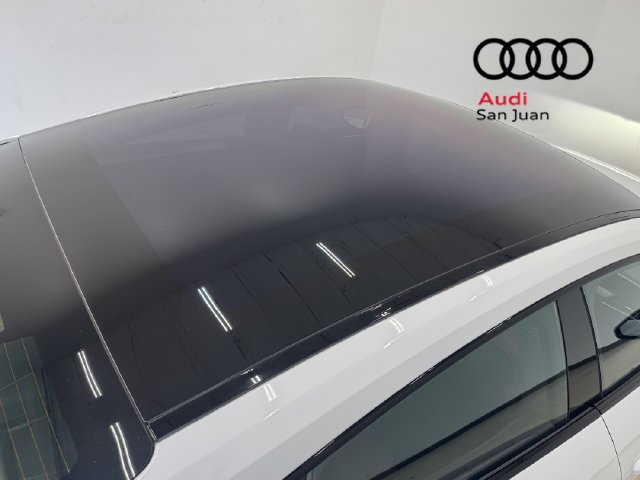 Used 2022 Audi RS e-tron GT w/ Carbon Performance Package AWD/4WD image 44