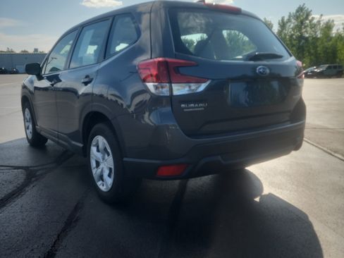 Used 2024 Subaru Forester AWD/4WD image 4