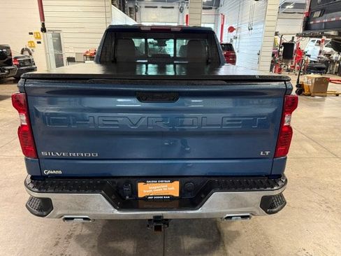 Used 2024 Chevrolet Silverado 1500 LT AWD/4WD image 26