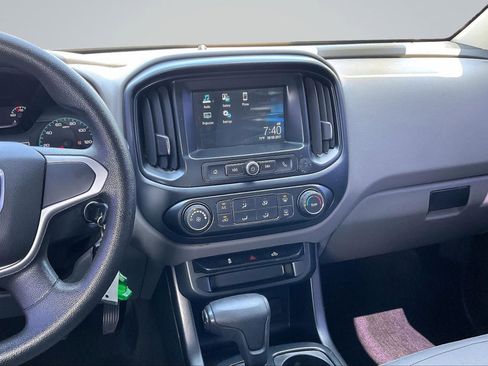Used 2018 GMC Canyon 2WD Crew Cab w/ Convenience Package image 6