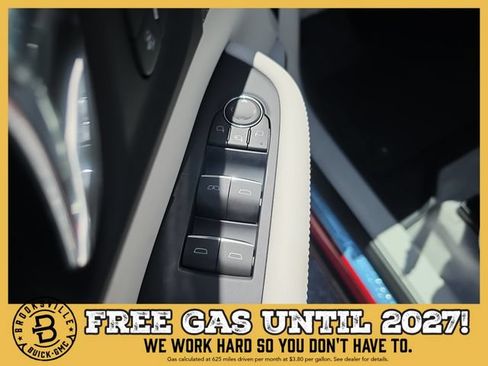 New 2027 Buick Enclave Avenir w/ LPO, Floor Liner Package FWD image 17