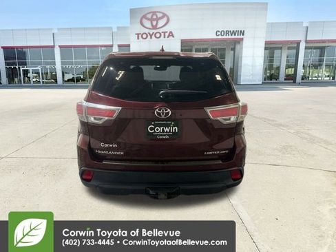 Used 2016 Toyota Highlander Limited Platinum image 7