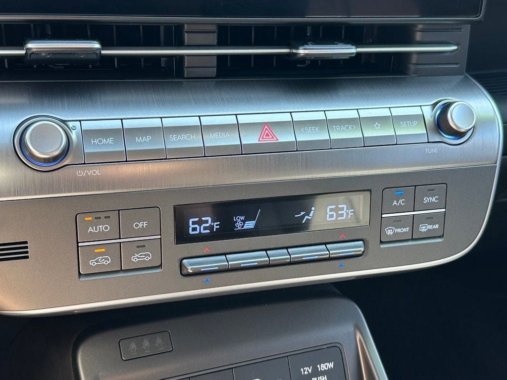 Certified 2026 Hyundai Kona SEL Premium AWD/4WD image 20