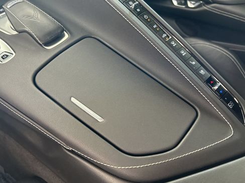 Used 2021 Chevrolet Corvette Stingray Preferred Cpe w/ Z51 Performance Package RWD image 47