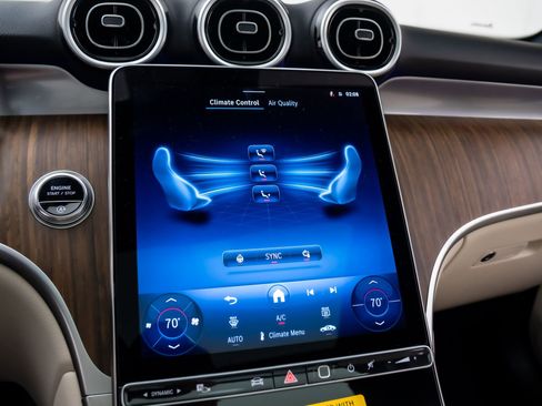 New 2026 Mercedes-Benz GLC 300 4MATIC image 29