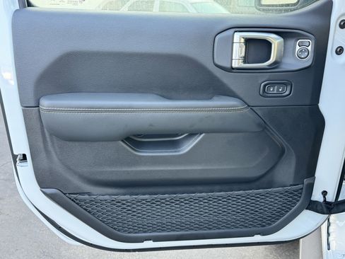 New 2024 Jeep Wrangler Unlimited Rubicon 392 image 16