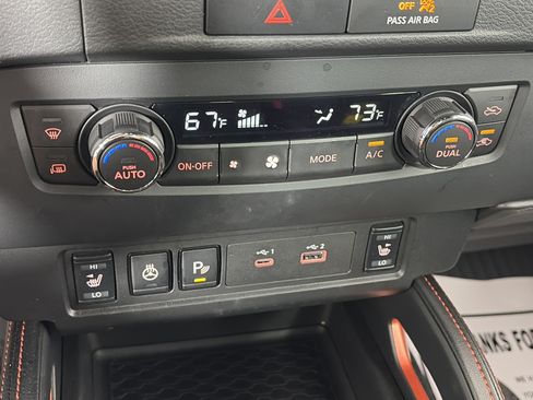 Used 2023 Nissan Frontier PRO-4X w/ Pro Convenience Package AWD/4WD image 21